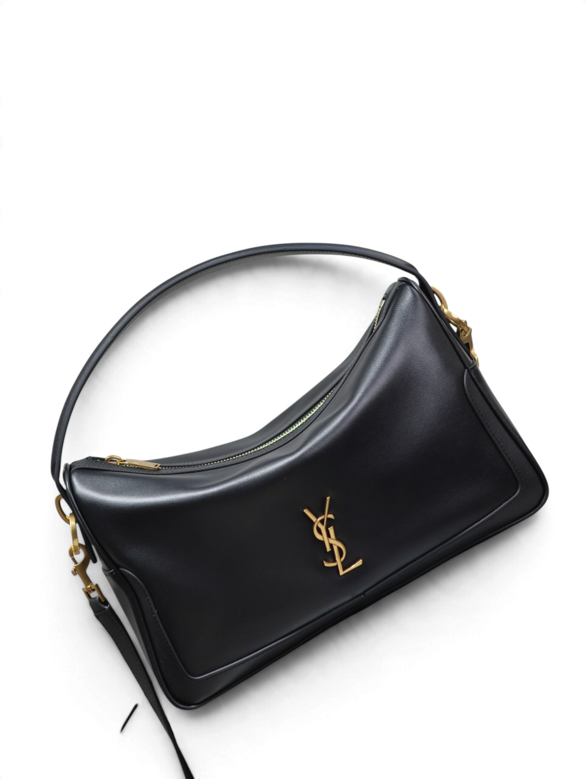 SWORD LUXURY siyah deri Voltaire çanta, altın tonlu YSL monogram detaylı ve zarif üst saplı yapısal tasarım.