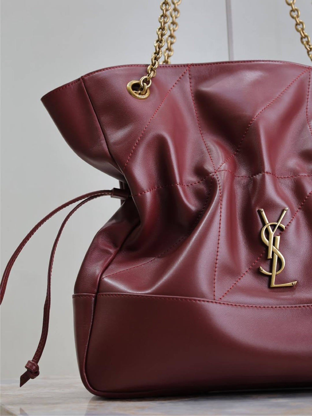 Niki Soft Chain Shoulder Bag