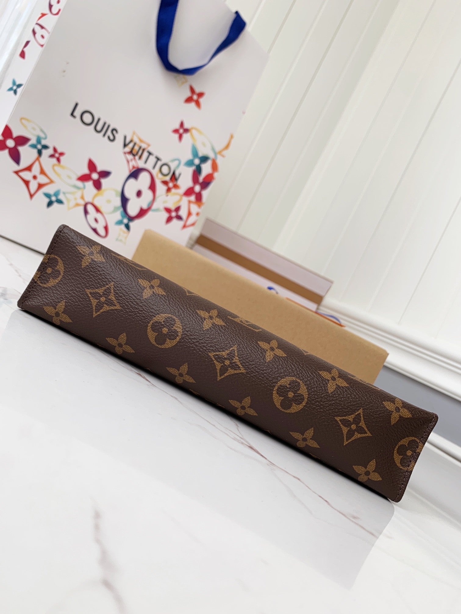 Toiletry Pouch 26