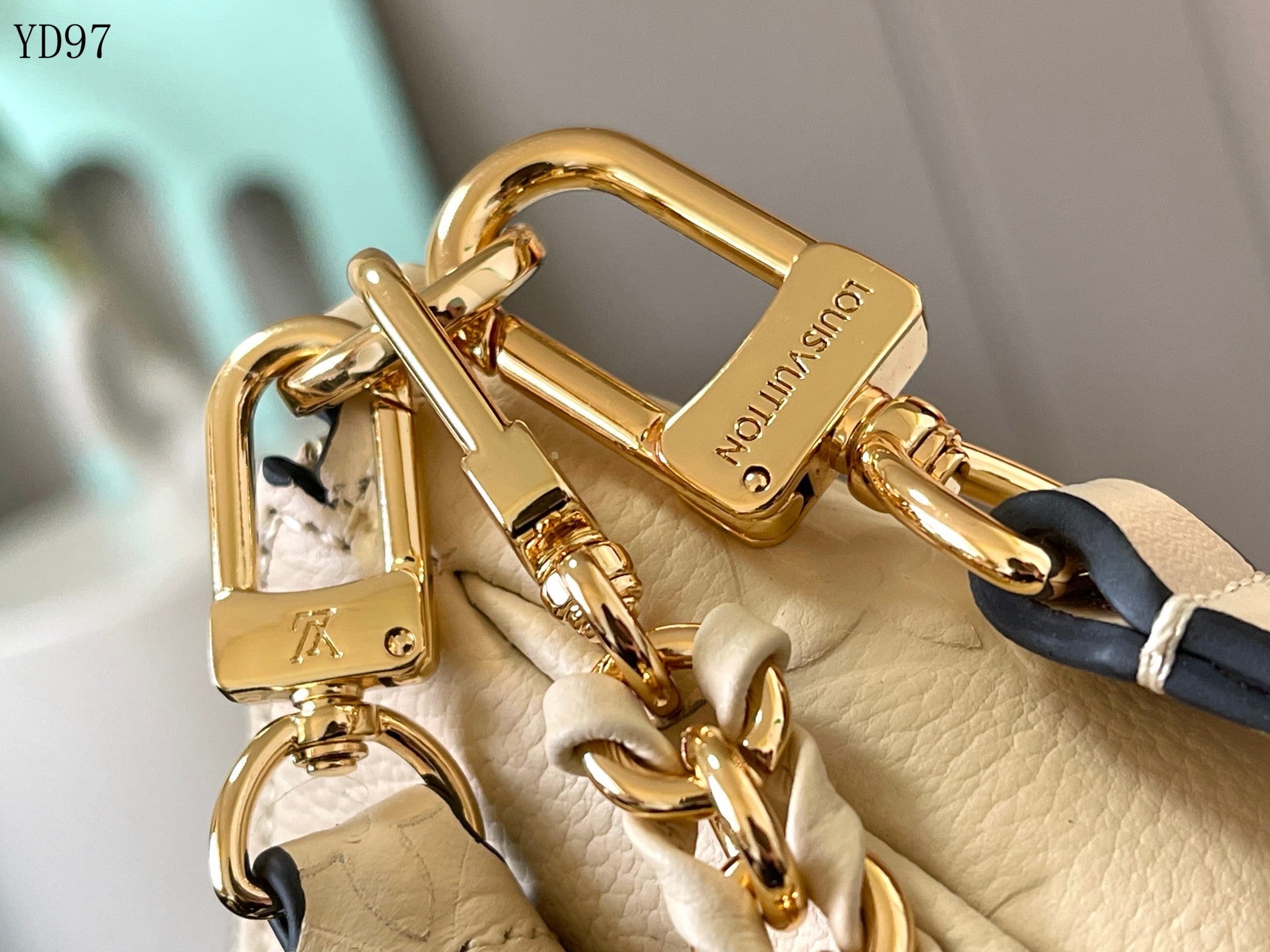 Multi Pochette Bag
