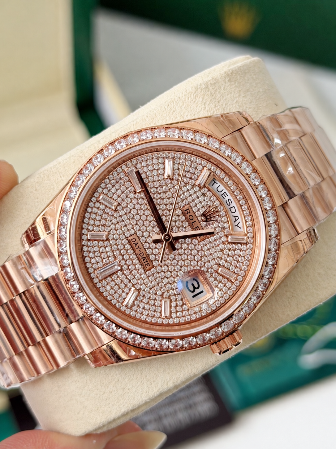 Day-Date 40mm Watch – Rose Gold-Tone & Pavé-Style Dial