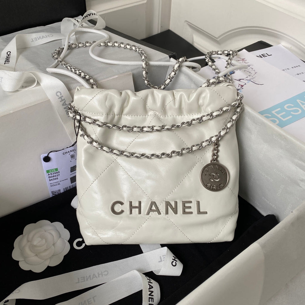 22 Mini Handbags