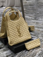 SWORD LUXURY bej renkli, elmas dikişli, altın logolu kapitone büyük boy tote çanta ve uyumlu mini cüzdan seti.