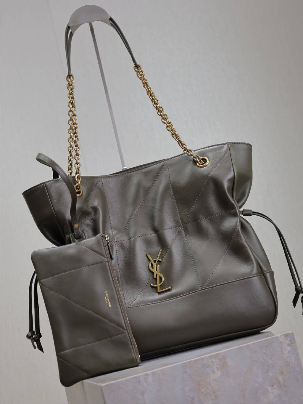 Niki Soft Chain Shoulder Bag