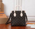 Monogram Sac Plat BB