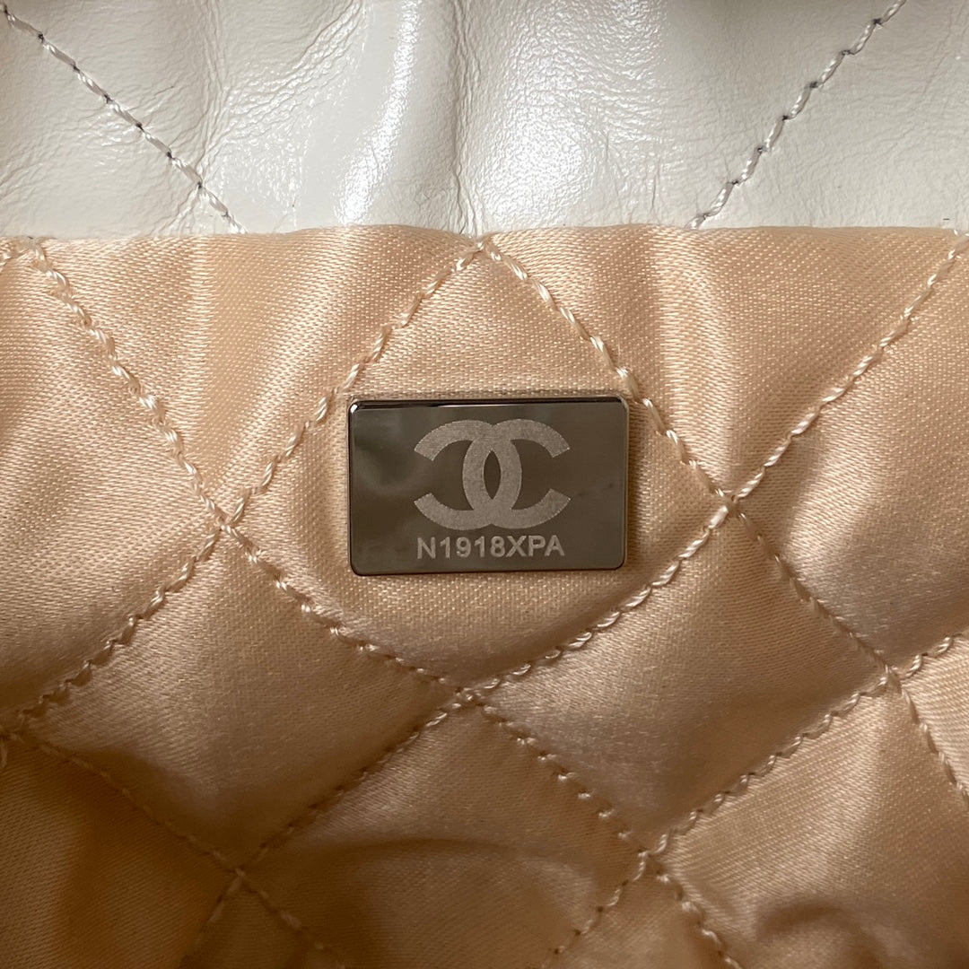 22 Mini Handbags