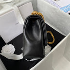 Matelasse Chain Shoulder Bag