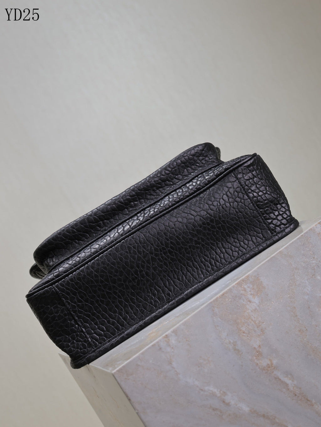 Niki Medium Grained Leather Bag