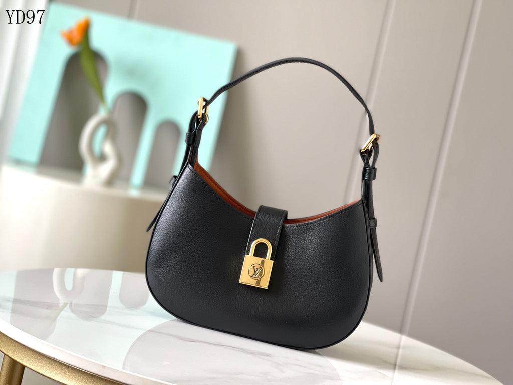 Low Key Shoulder Bag