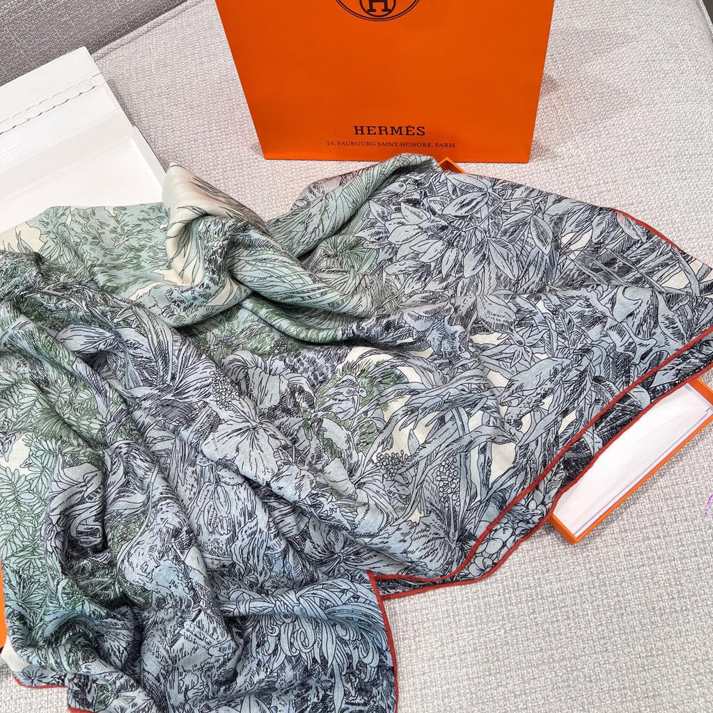 “Francois Houtin” Botanical Garden Cashmere & Silk Shawl 136 x 137 cm