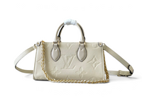 OnTheGo East West Bag