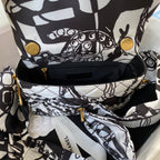 Quilted Chain Shoulder Bag