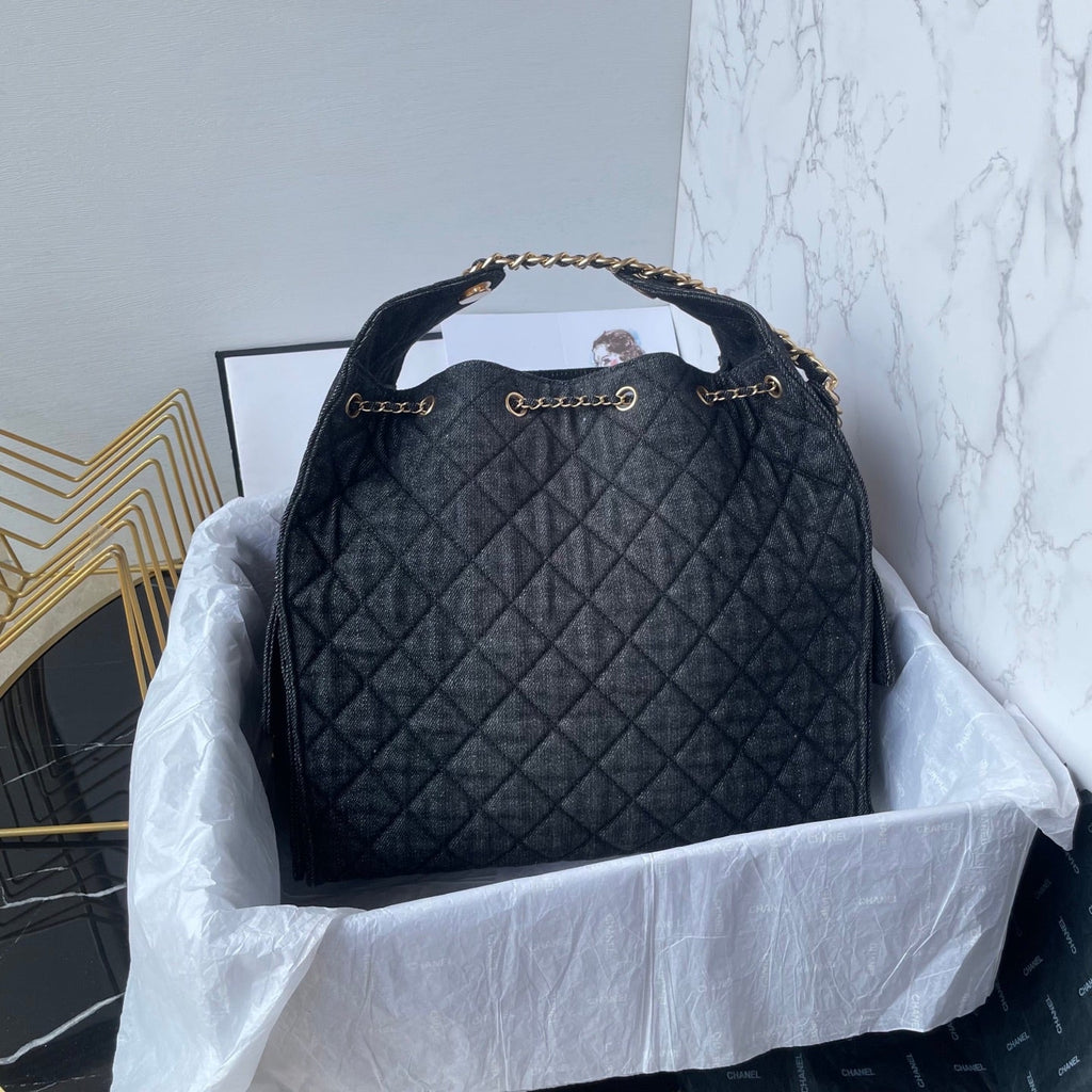 25 Medium Quilted Large Denim Bag