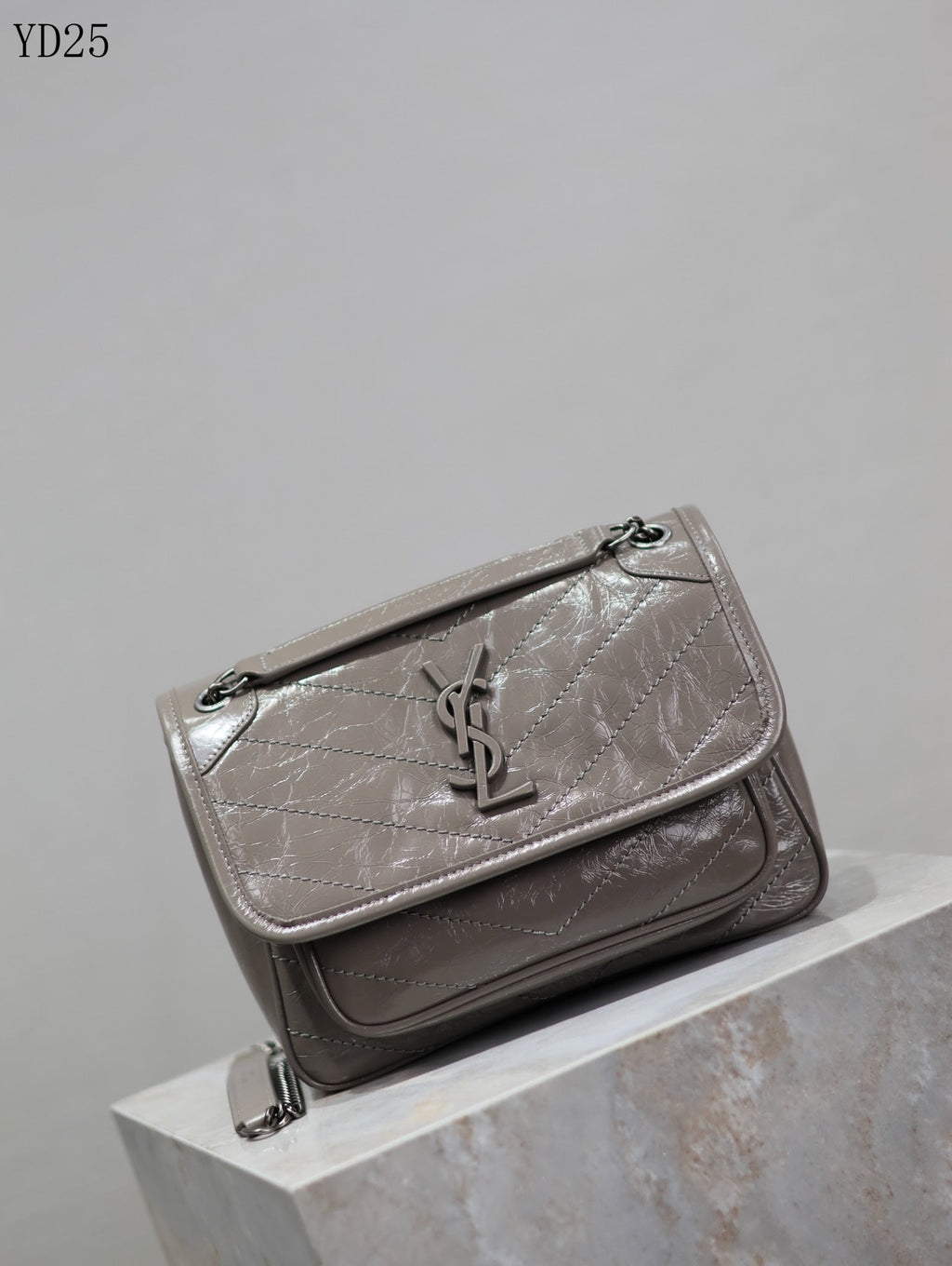 Niki Medium Patent Leather Shoulder Bag