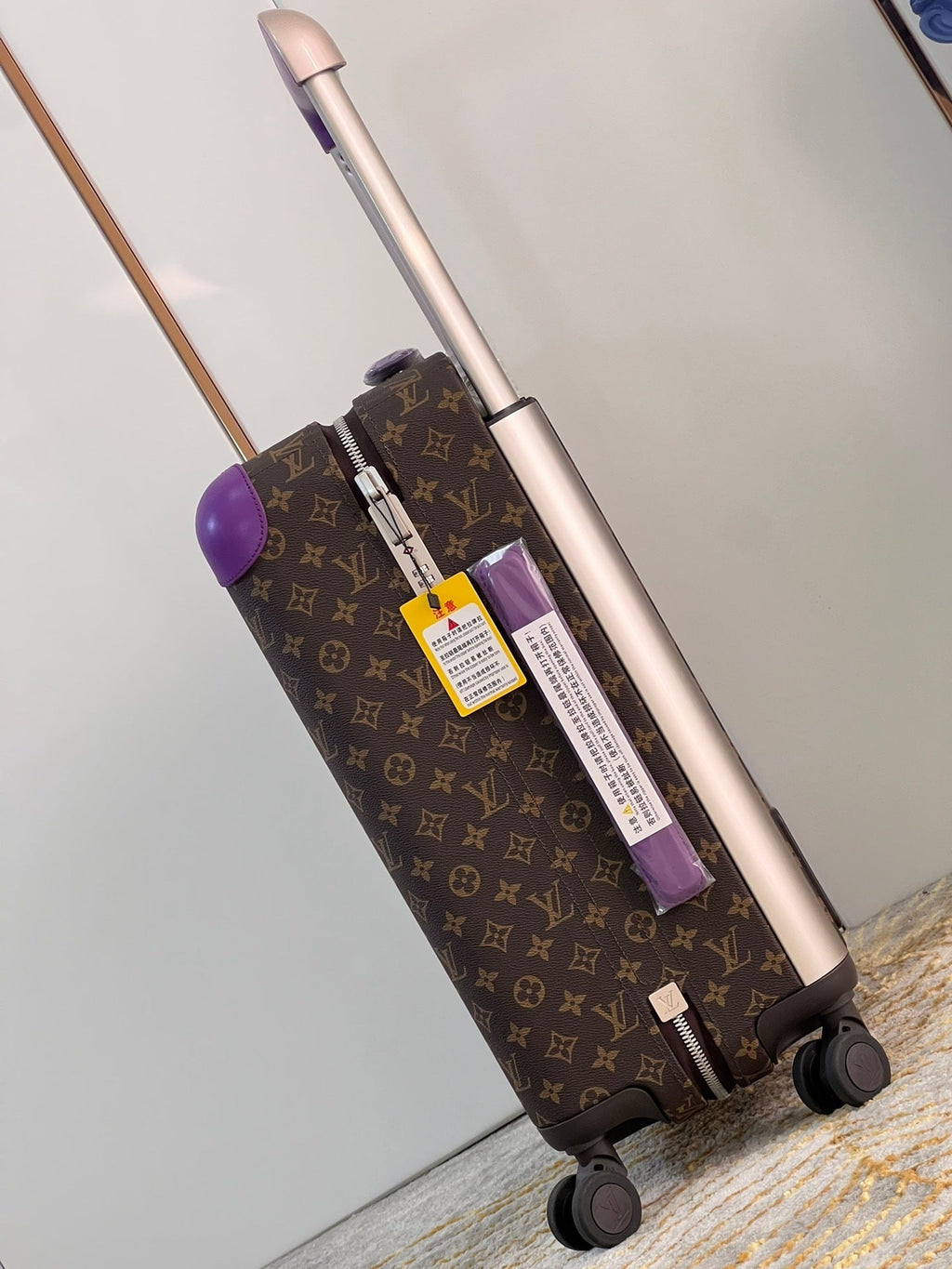 Horizon Style Cabin Suitcase