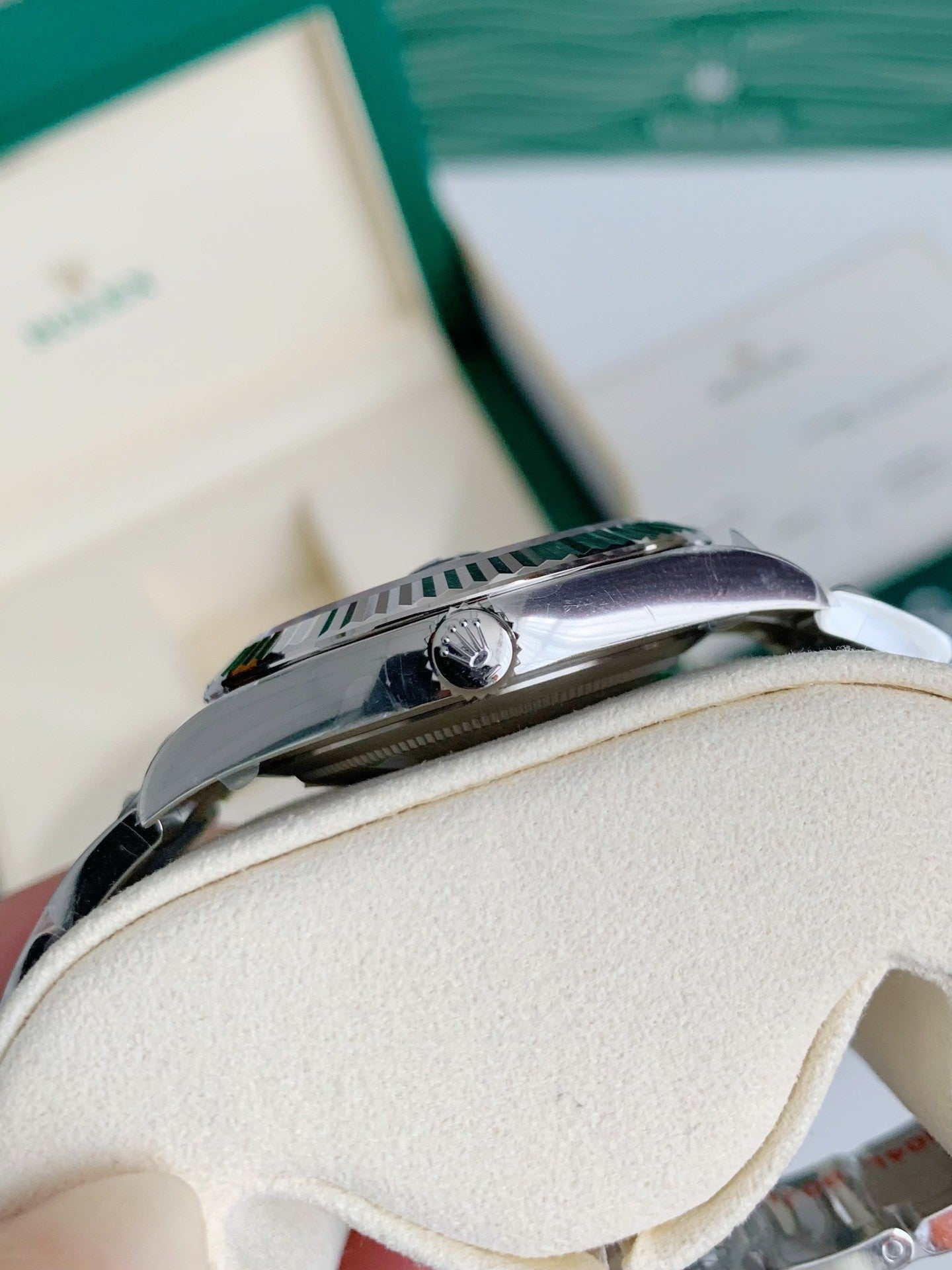 RE Log Watch