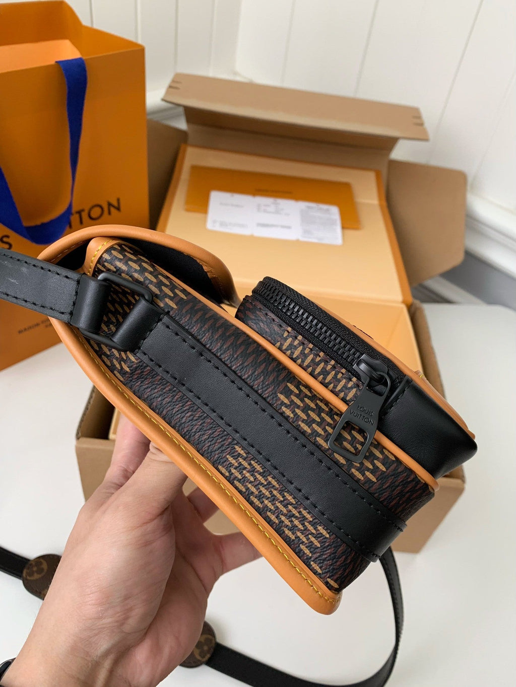 Amazone Camera Bag