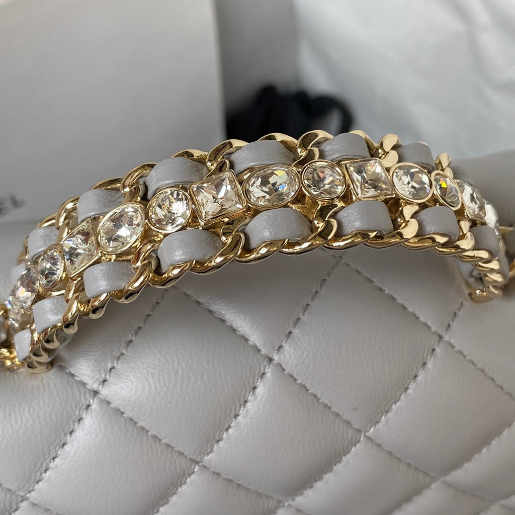 Diamond Top Handle Flap Bag 21 cm
