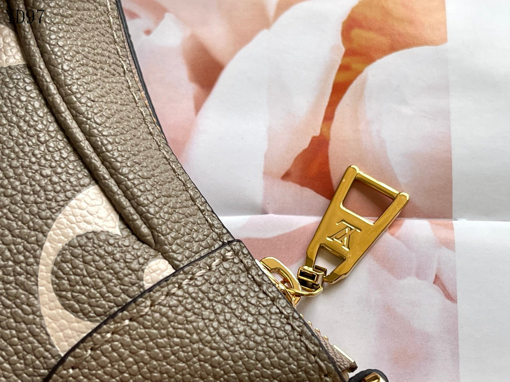 Mini Moon Bag