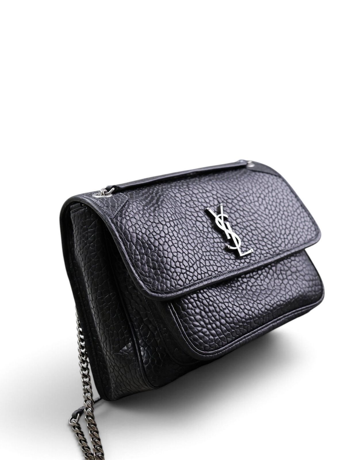 SWORD LUXURY siyah deri Niki omuz çantası, ikonik YSL logolu ve zincir askılı şık tasarım.
