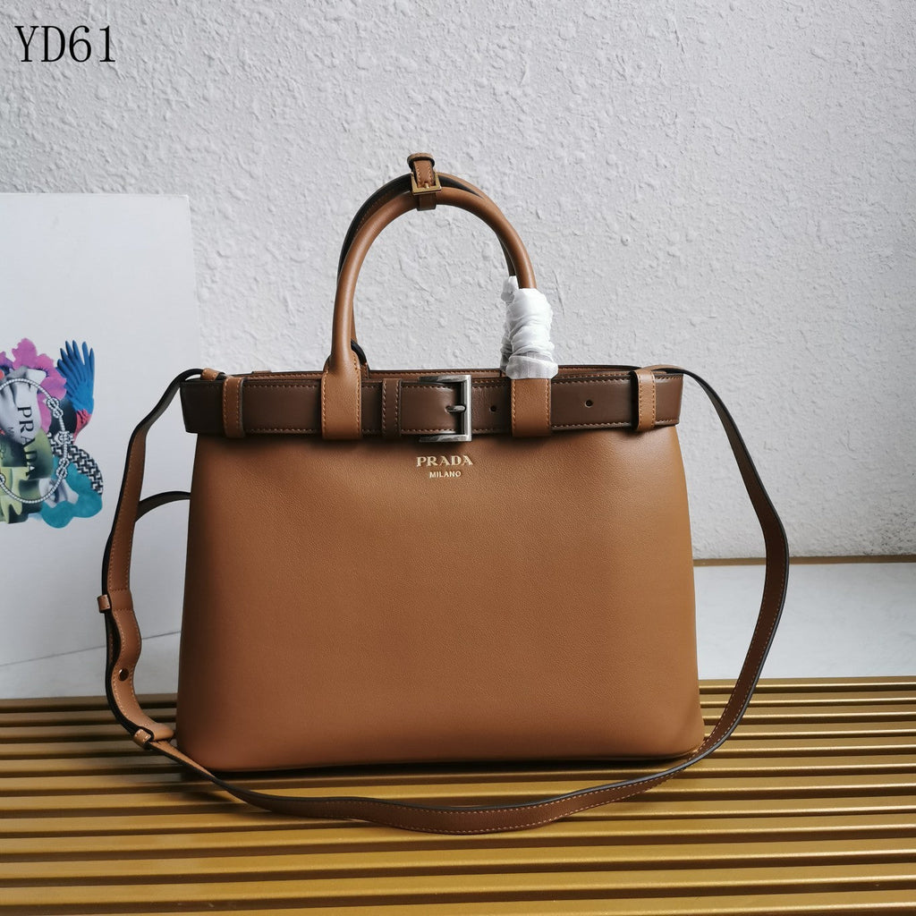 Buckle Belted Medium Leather Tote Bag