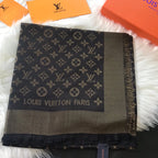 Monogram Shawl 140 x 140 cm