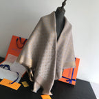Monogram Shawl 140 x 140 cm