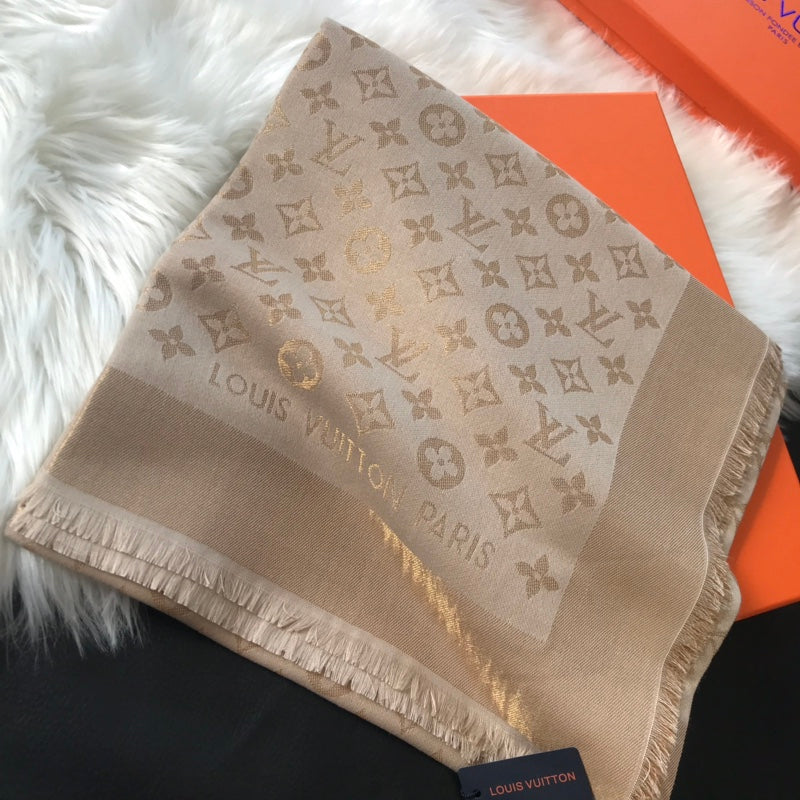 Monogram Shawl 140 x 140 cm