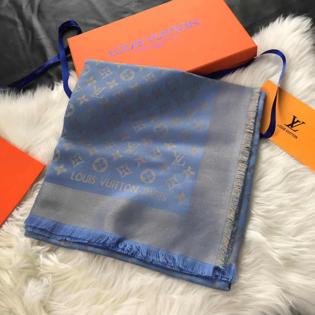 Monogram Shawl 140 x 140 cm