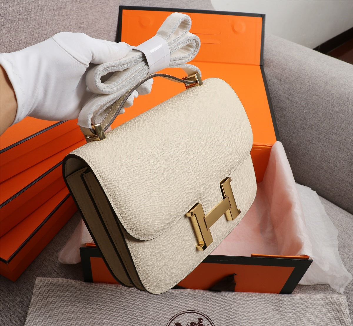 Constance 23 Bag