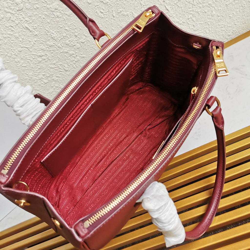 Galleria Saffiano Leather Tote Bag