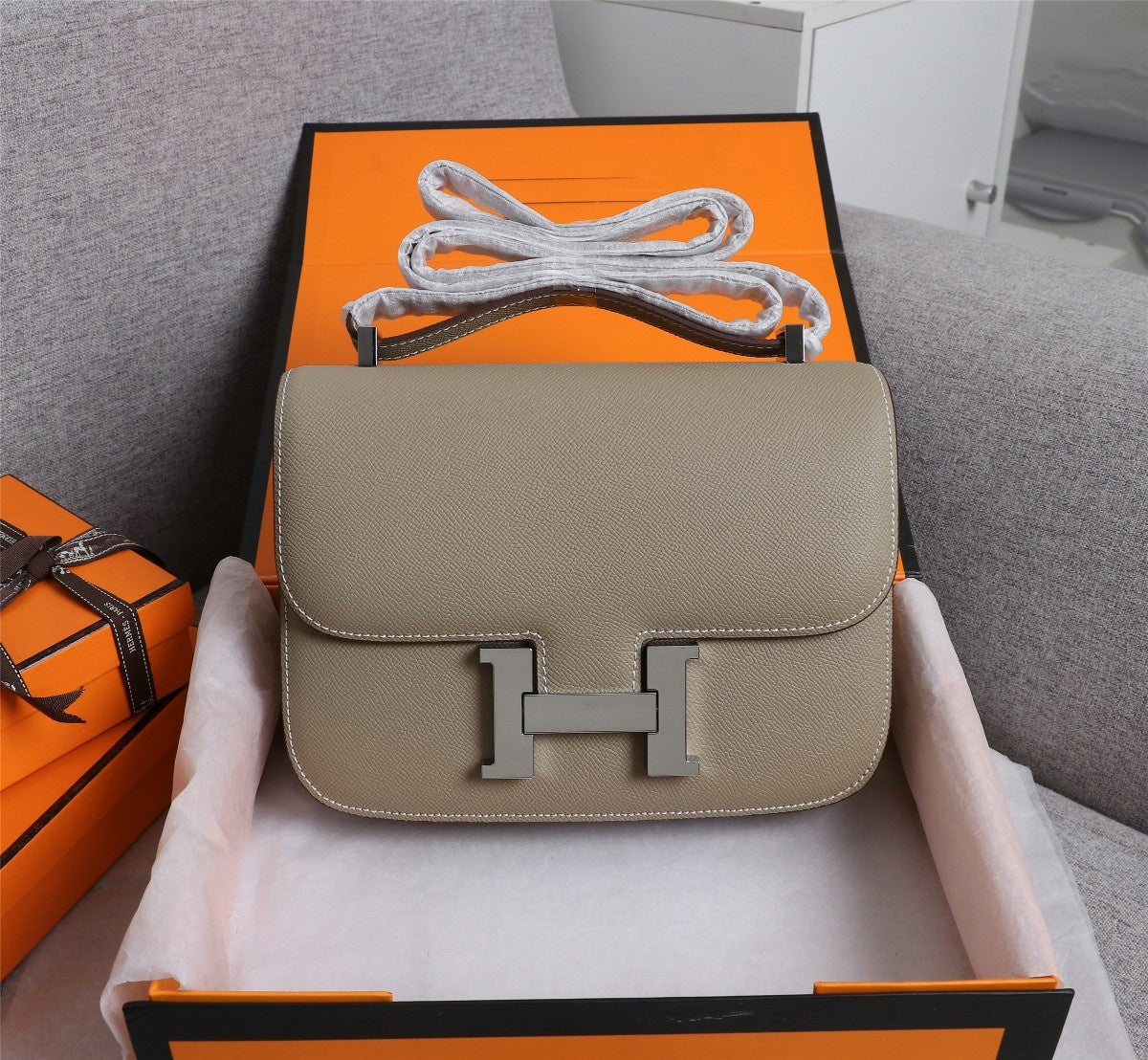 Constance 23 Bag