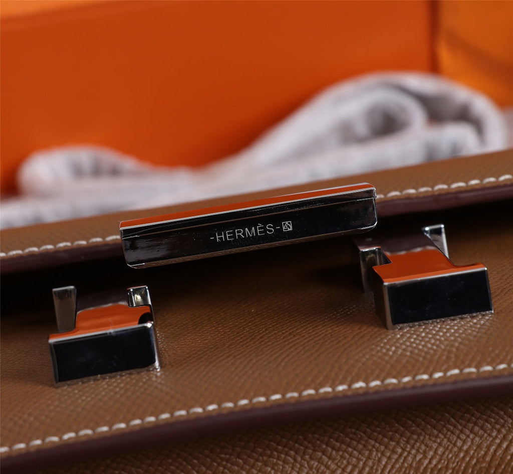 Constance 23 Bag