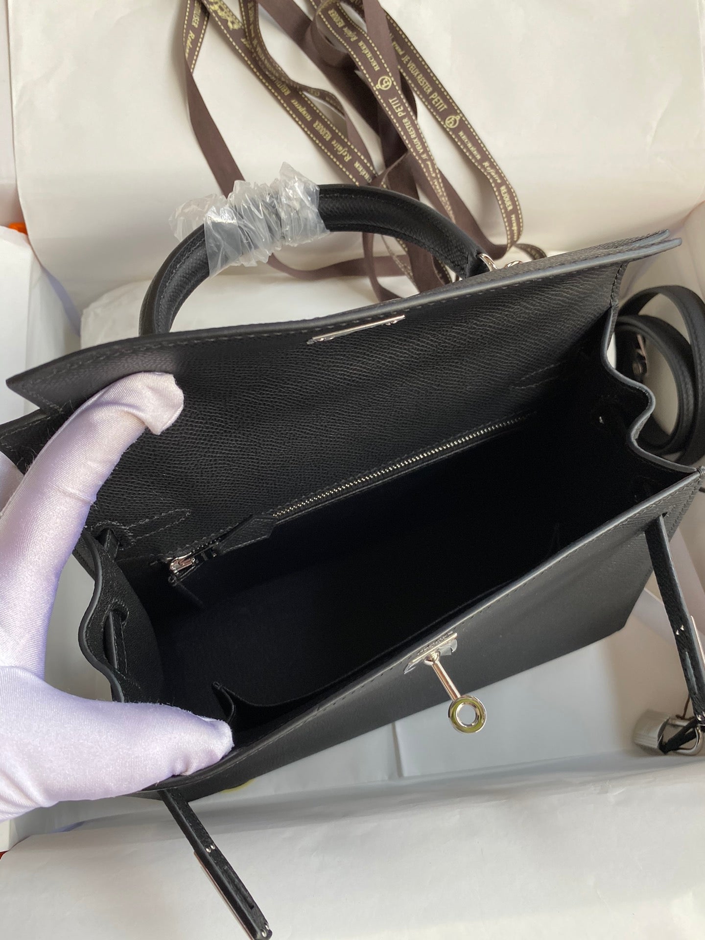 Kelly 25 Epsom Leather Bag