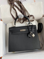 Kelly 25 Epsom Leather Bag
