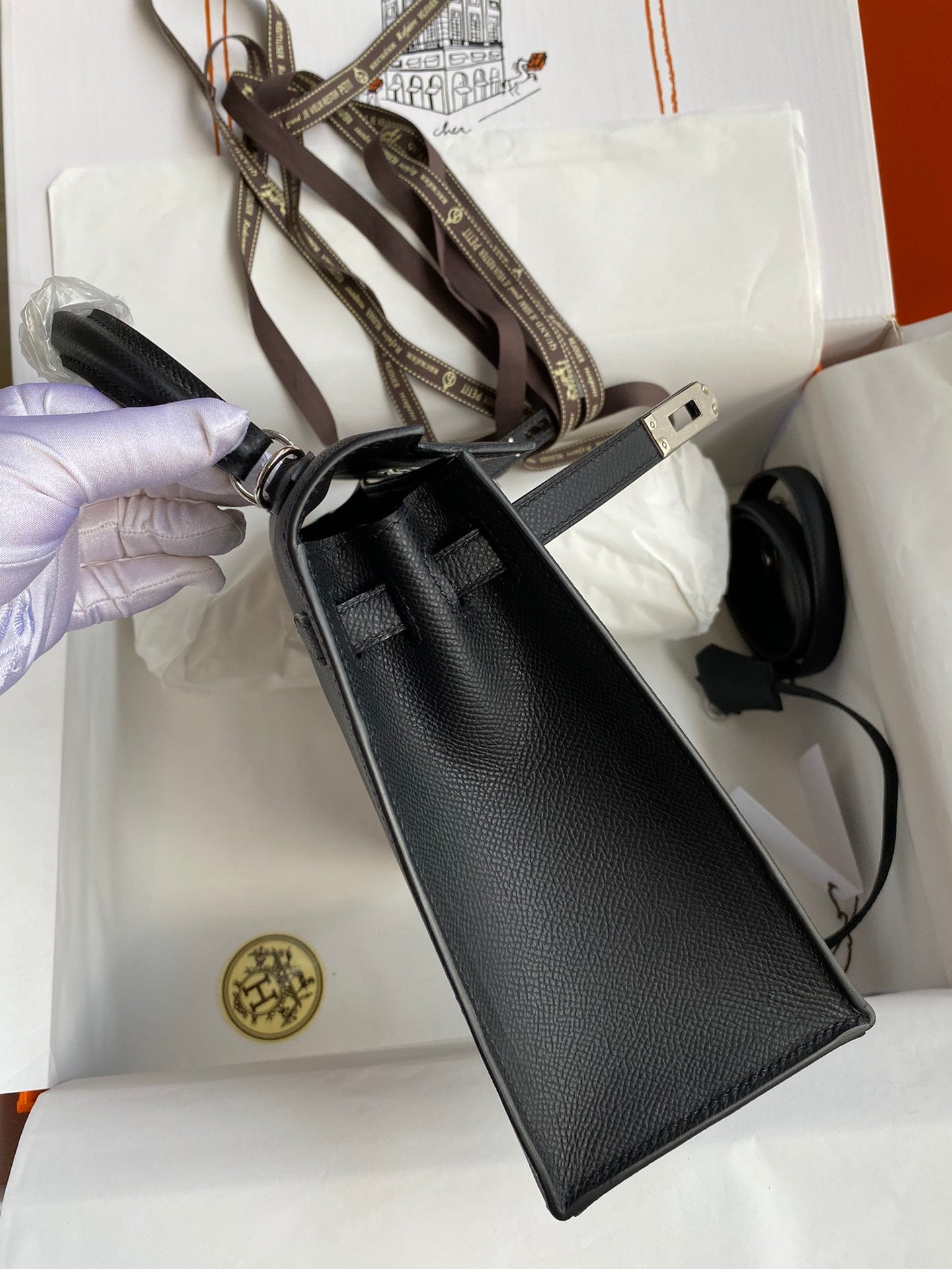 Kelly 25 Epsom Leather Bag