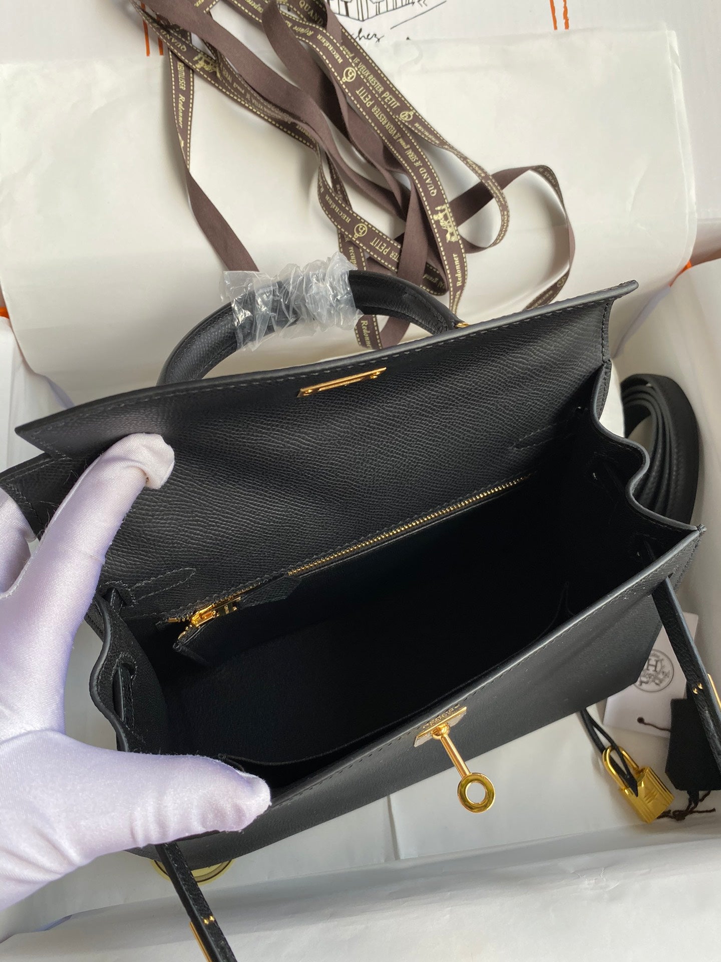 Kelly 25 Epsom Leather Bag