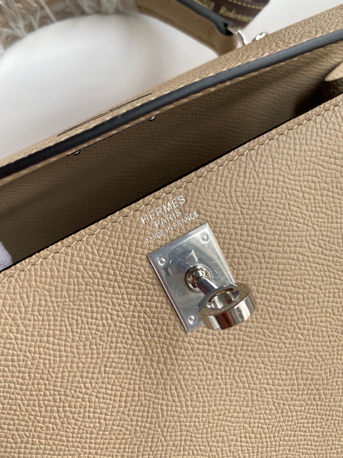 Kelly 25 Epsom Leather Bag