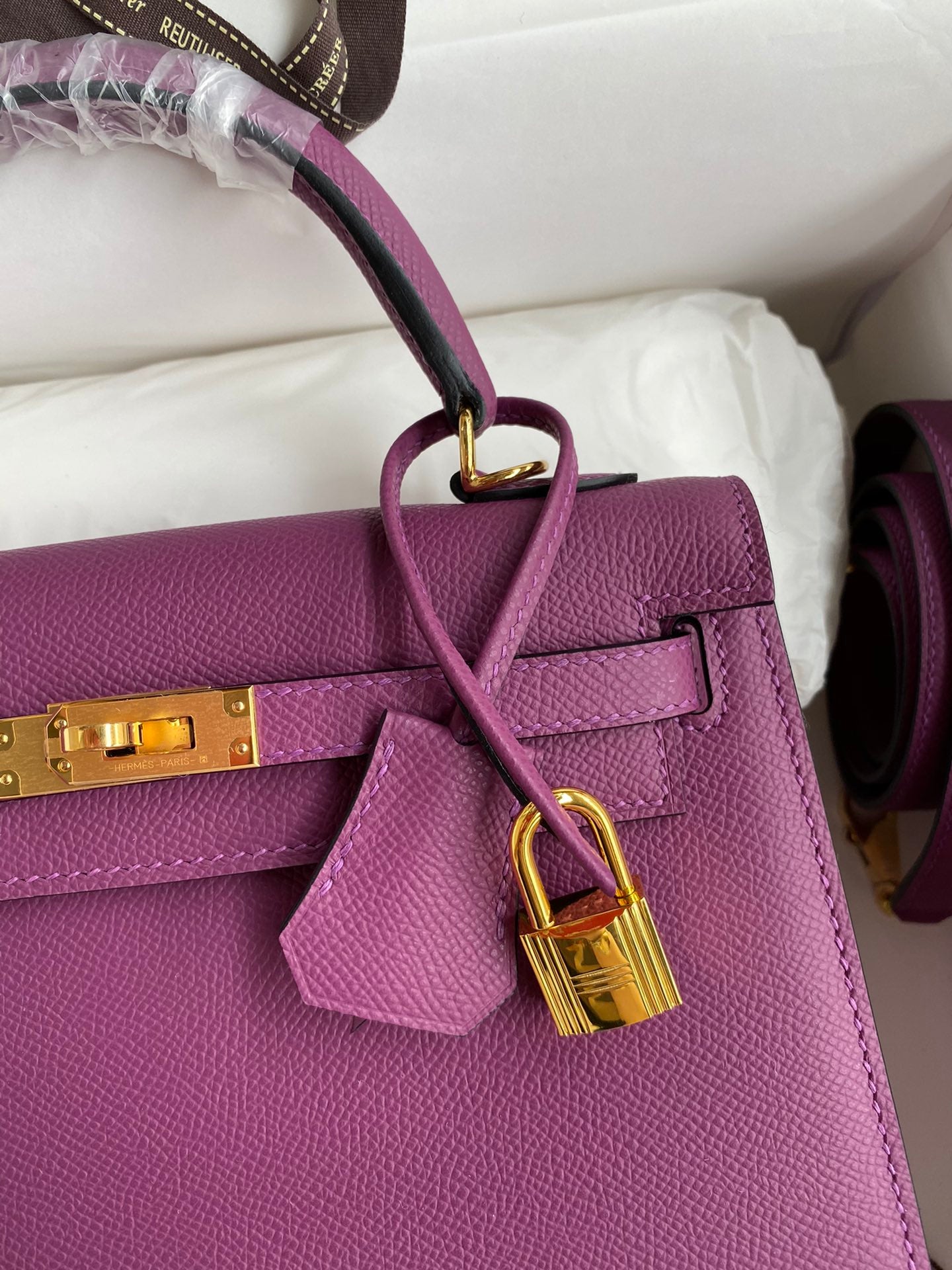 Kelly 25 Epsom Leather Bag
