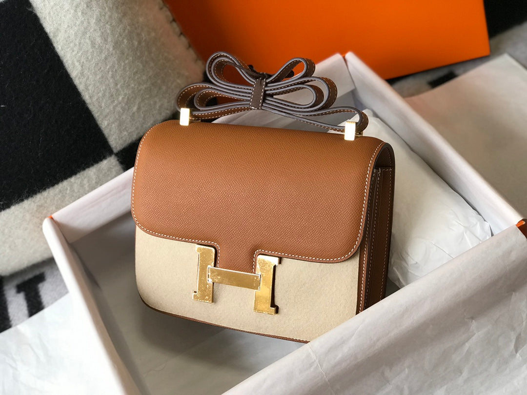 Constance 18 Bag