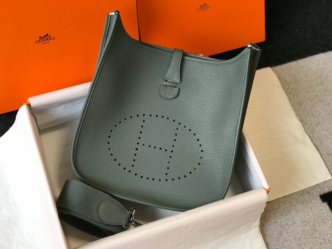 Evelyne Bag