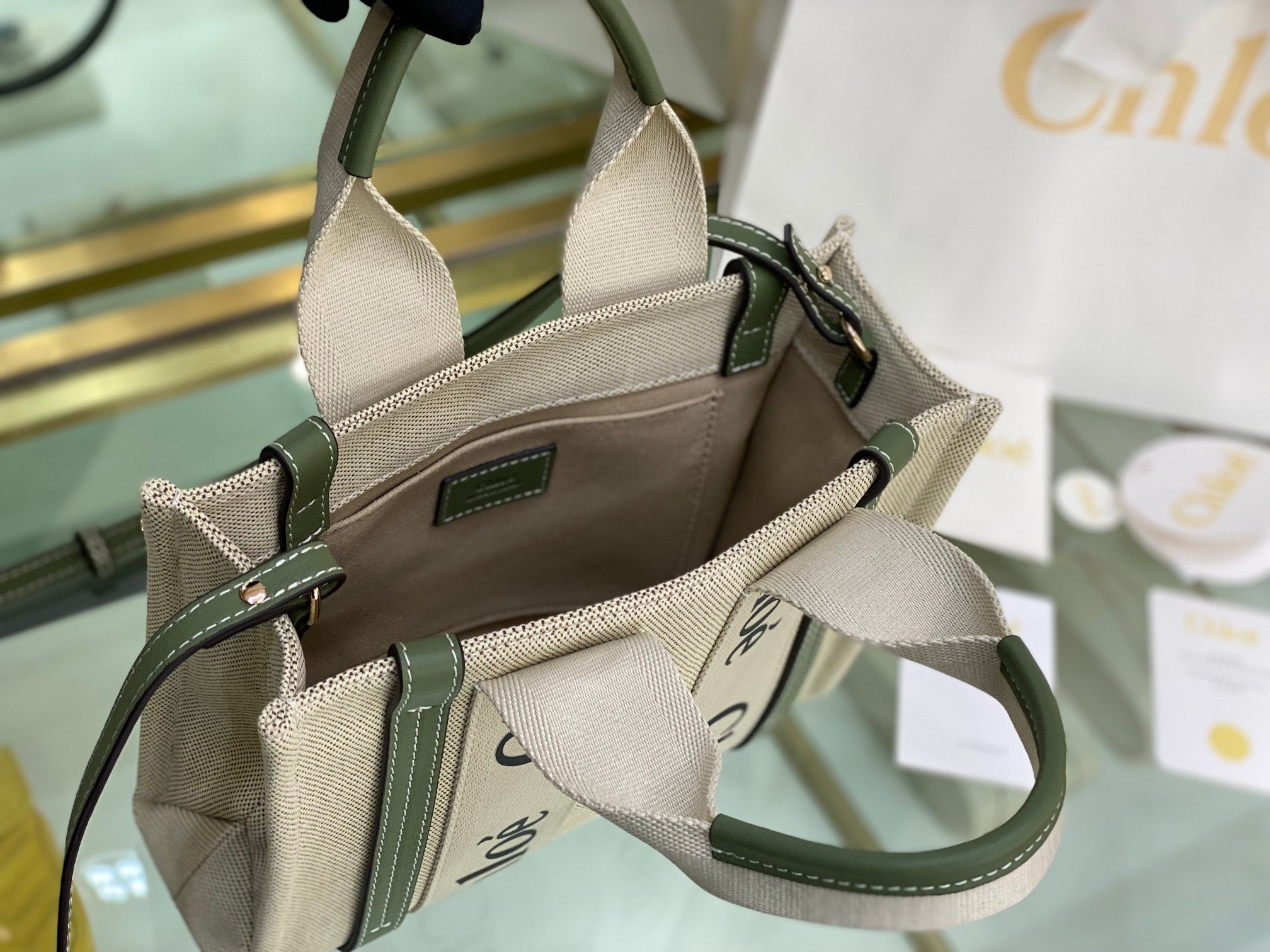 Woody Tote Bag with Strap