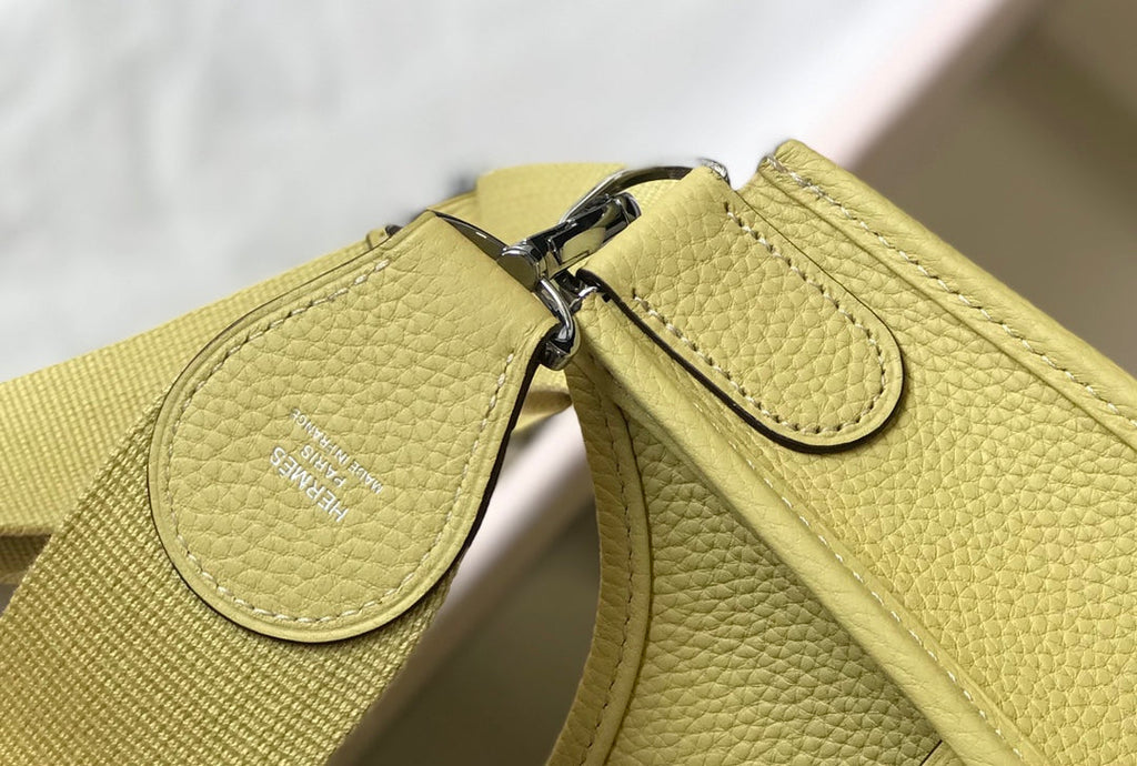 Evelyne Bag