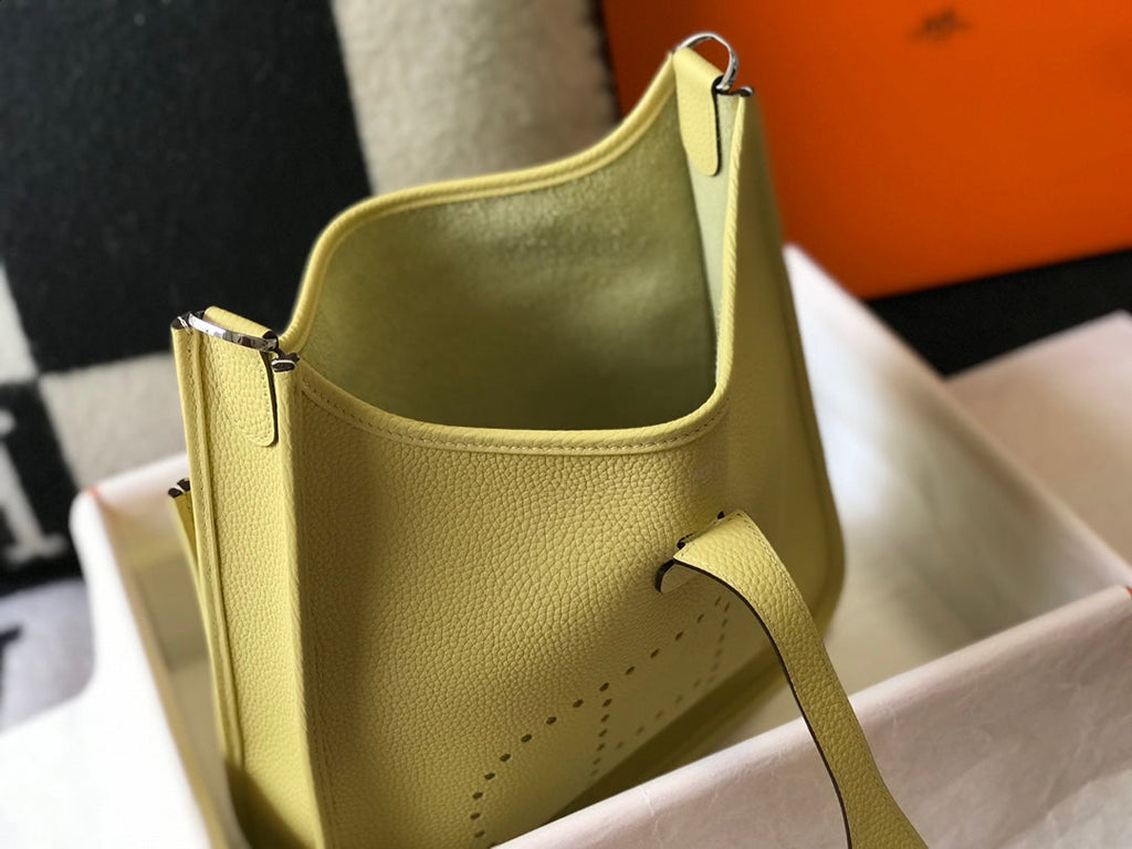 Evelyne Bag