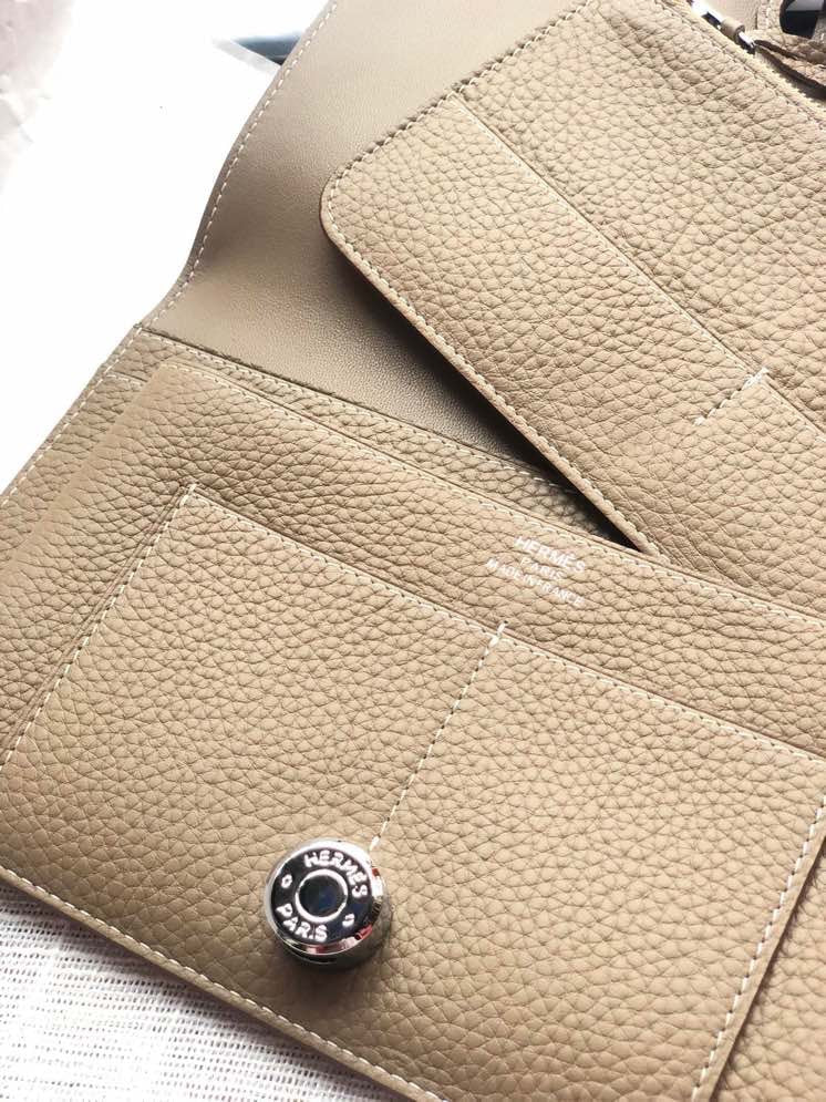 Dogon Long Wallet Togo Leather