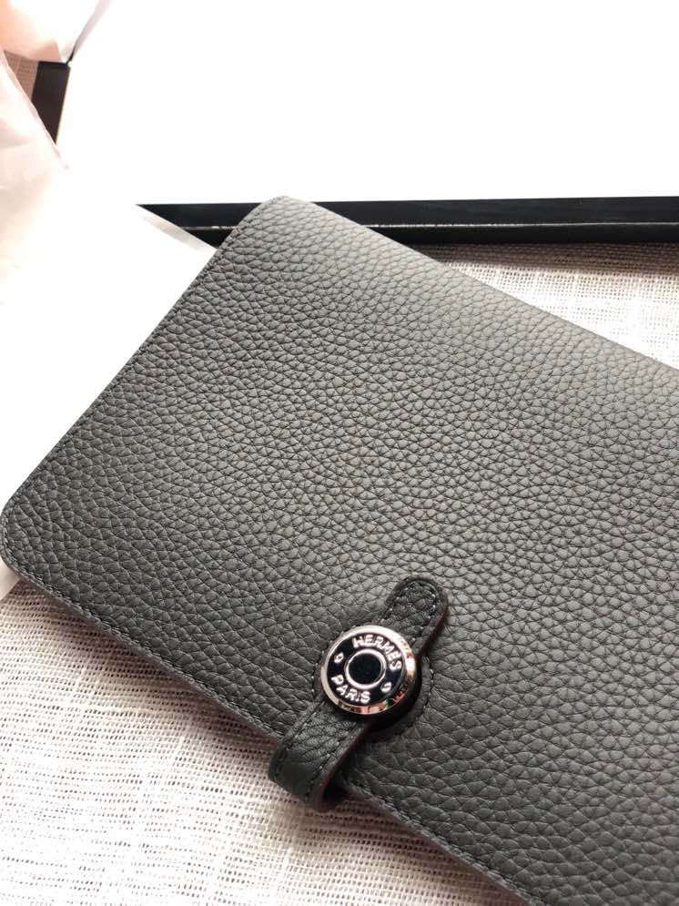 Dogon Long Wallet Togo Leather