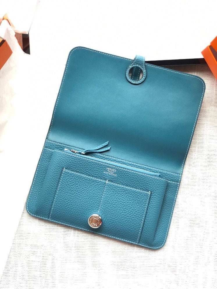 Dogon Long Wallet Togo Leather