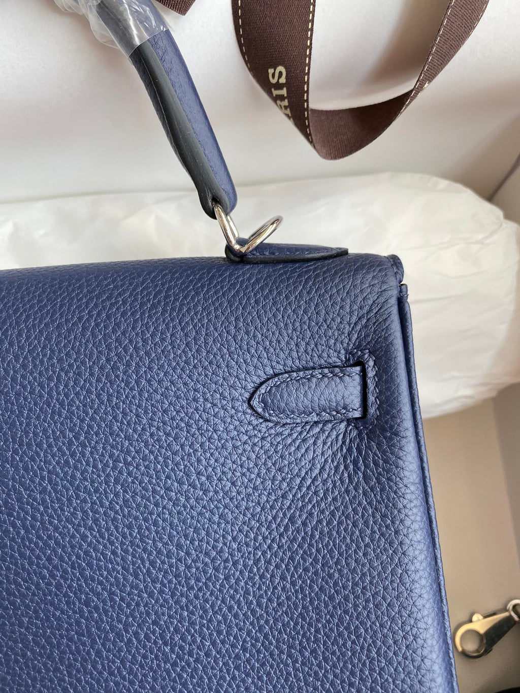 Kelly 25 Togo Leather Bag