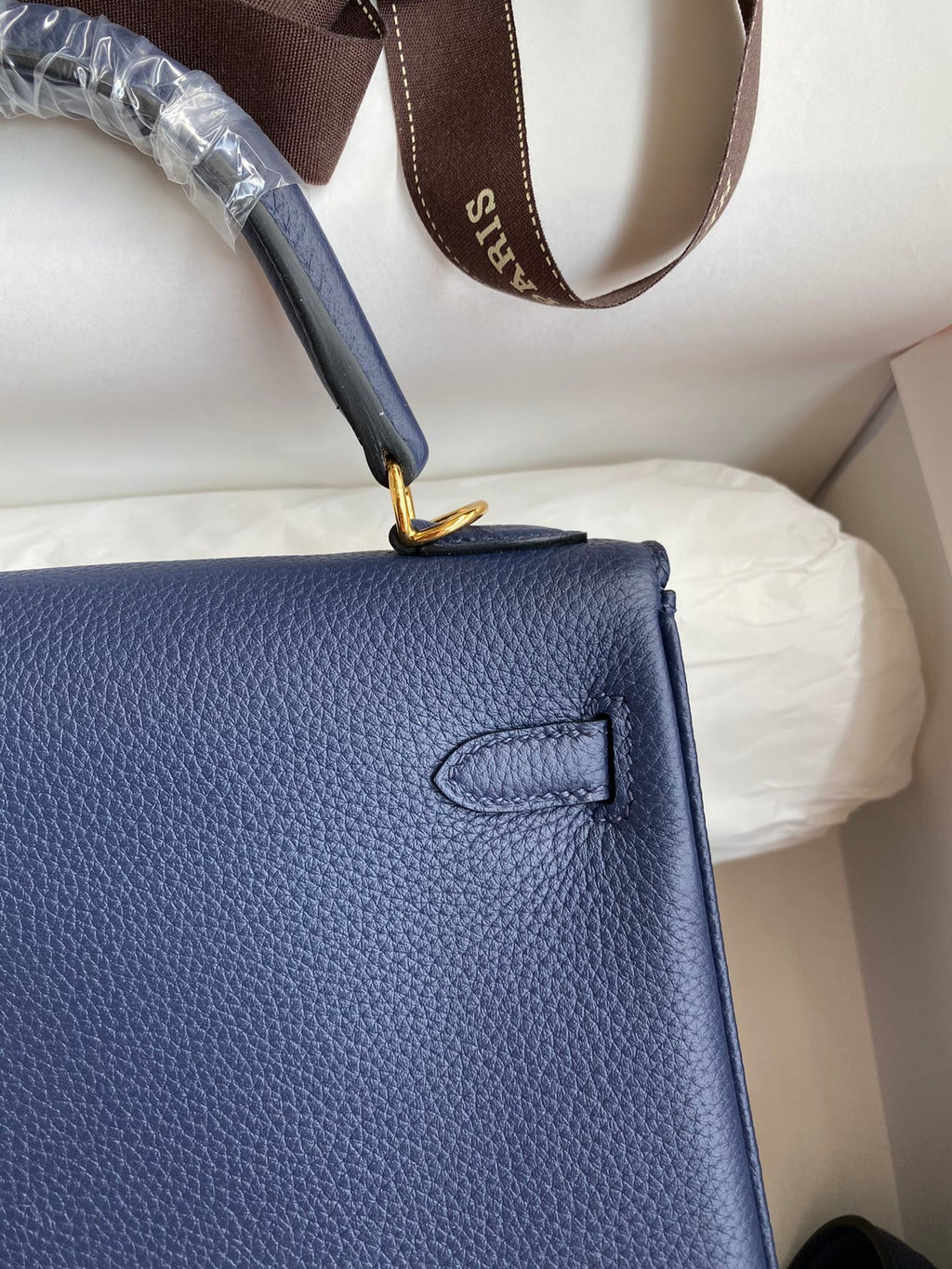 Kelly 25 Togo Leather Bag