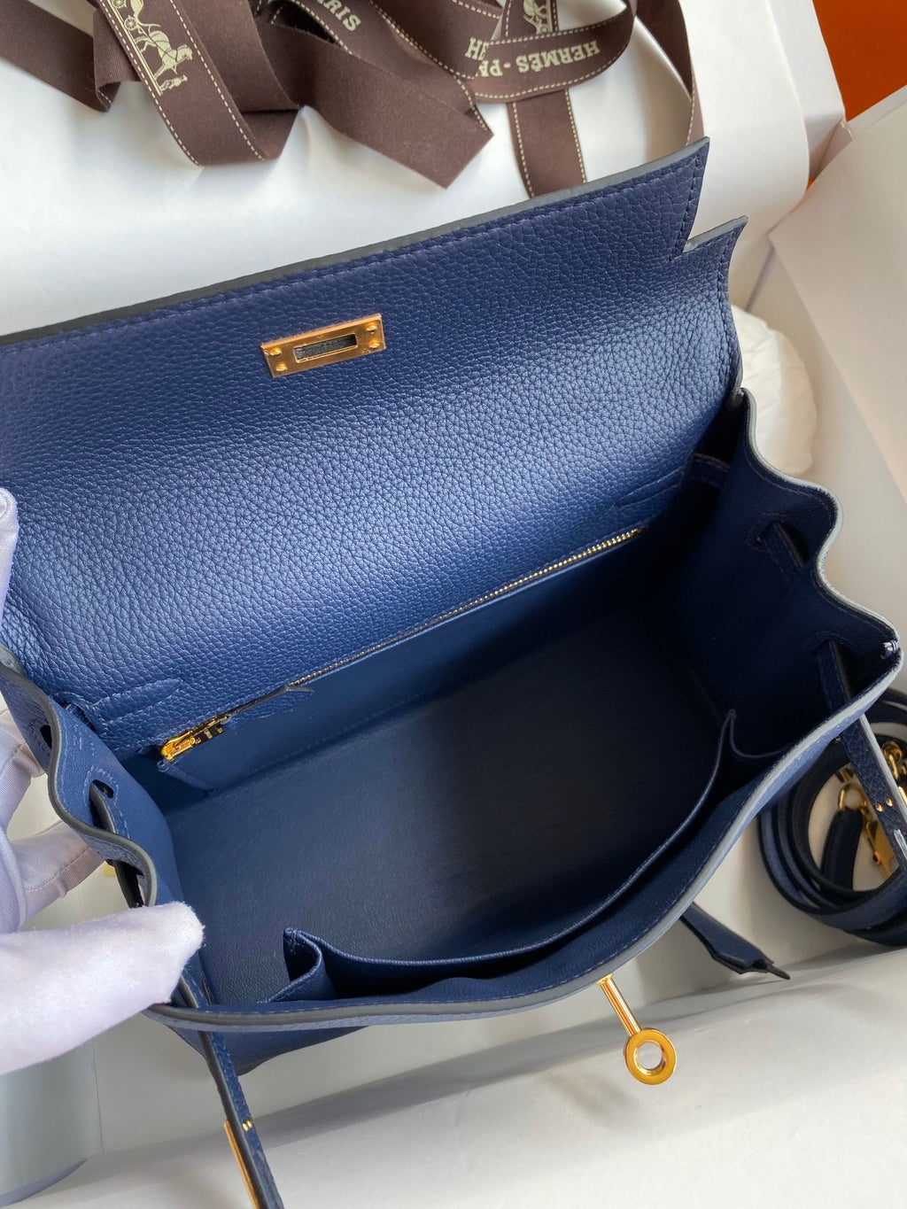 Kelly 25 Togo Leather Bag